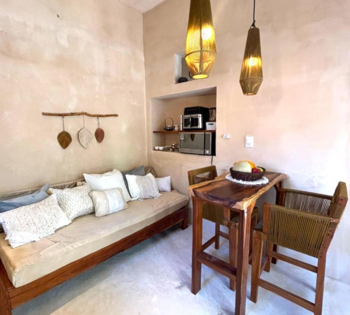Tzunum Jade Lodge