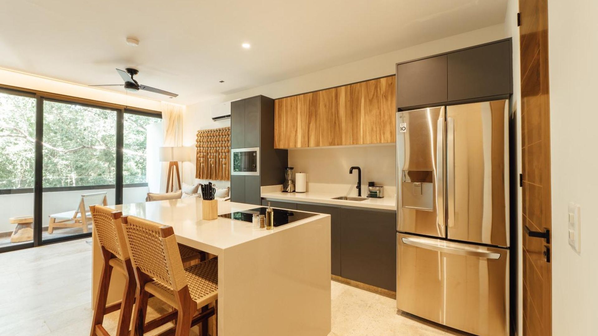 101 Park By Lumina Apartment