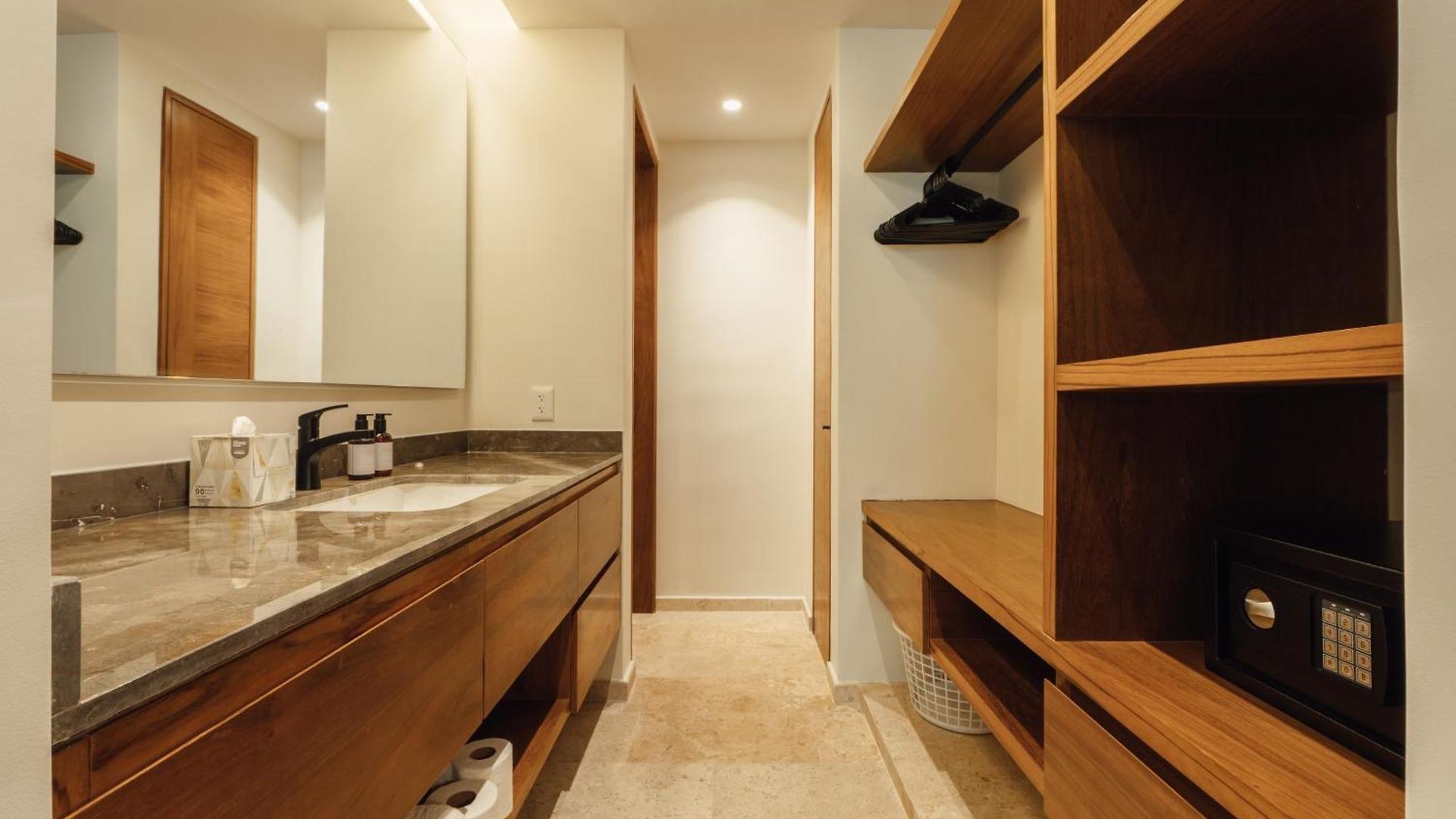101 Park By Lumina *