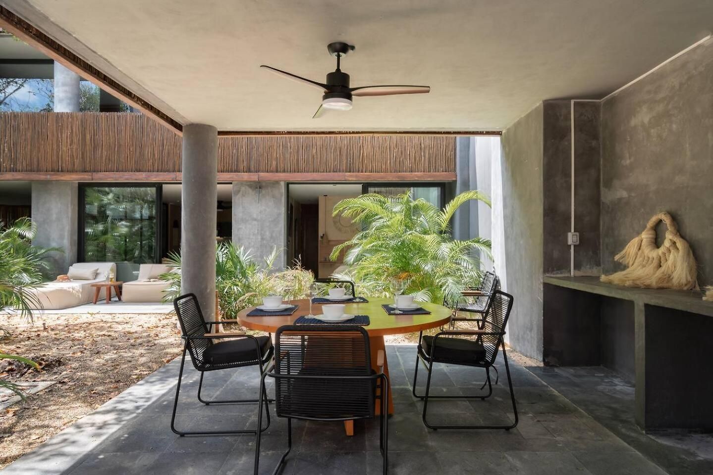 Exclusive 2br Lock-off Huge Terrace & Private Pool Humana