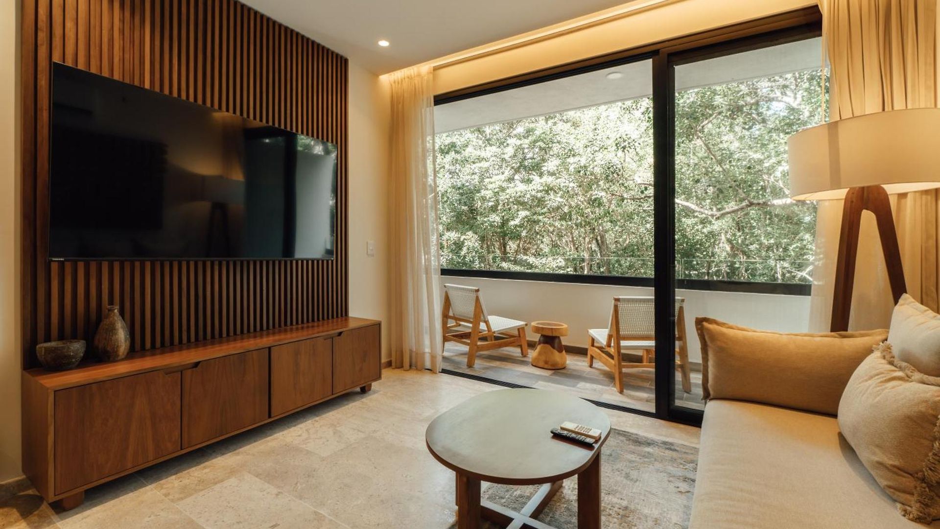 Apartment 101 Park By Lumina