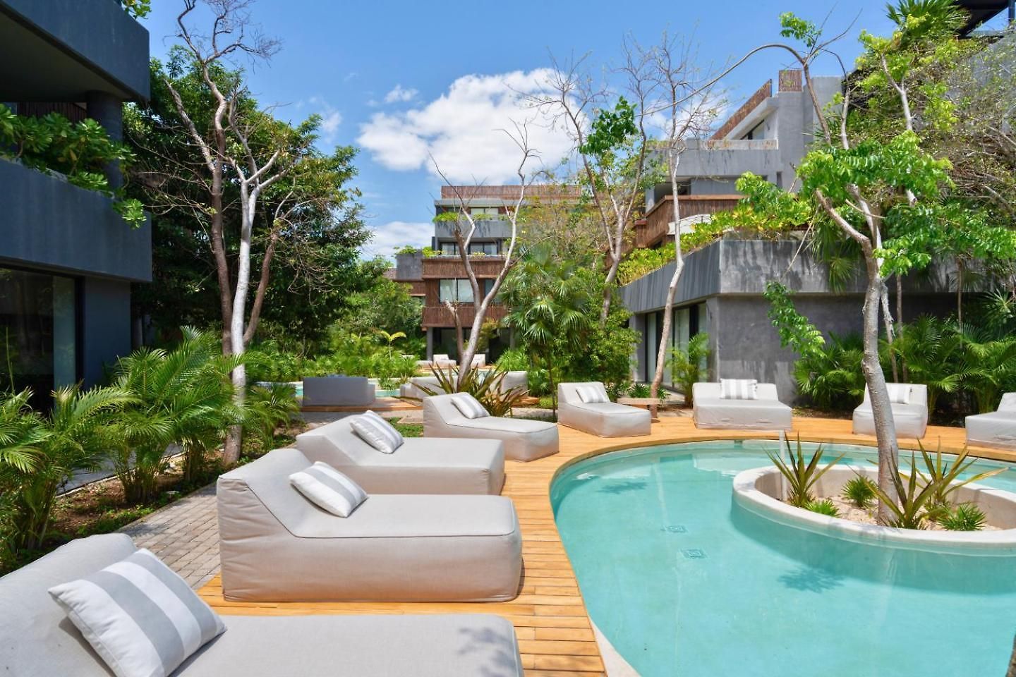 Humana Luxury Private Pool & Huge Terrace *