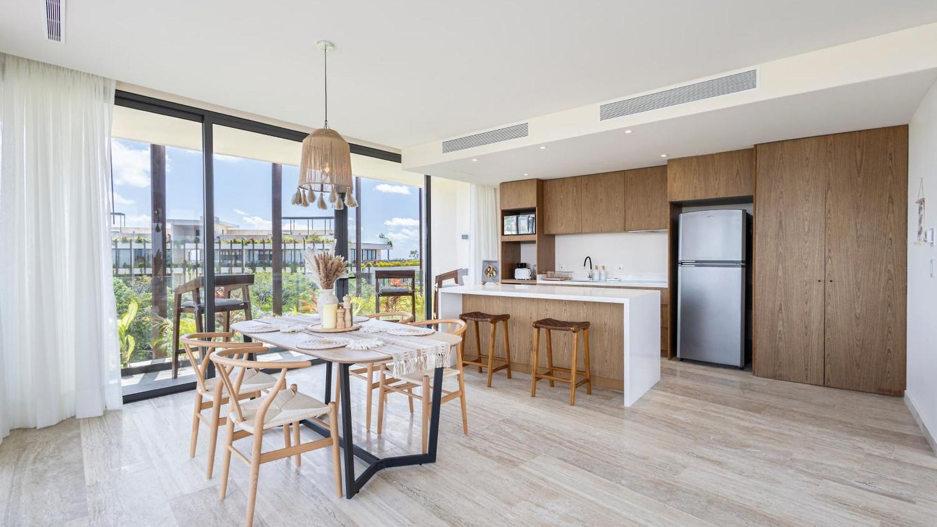 Luxurious At Mistiq Temple Ii Loft And Penthouse *
