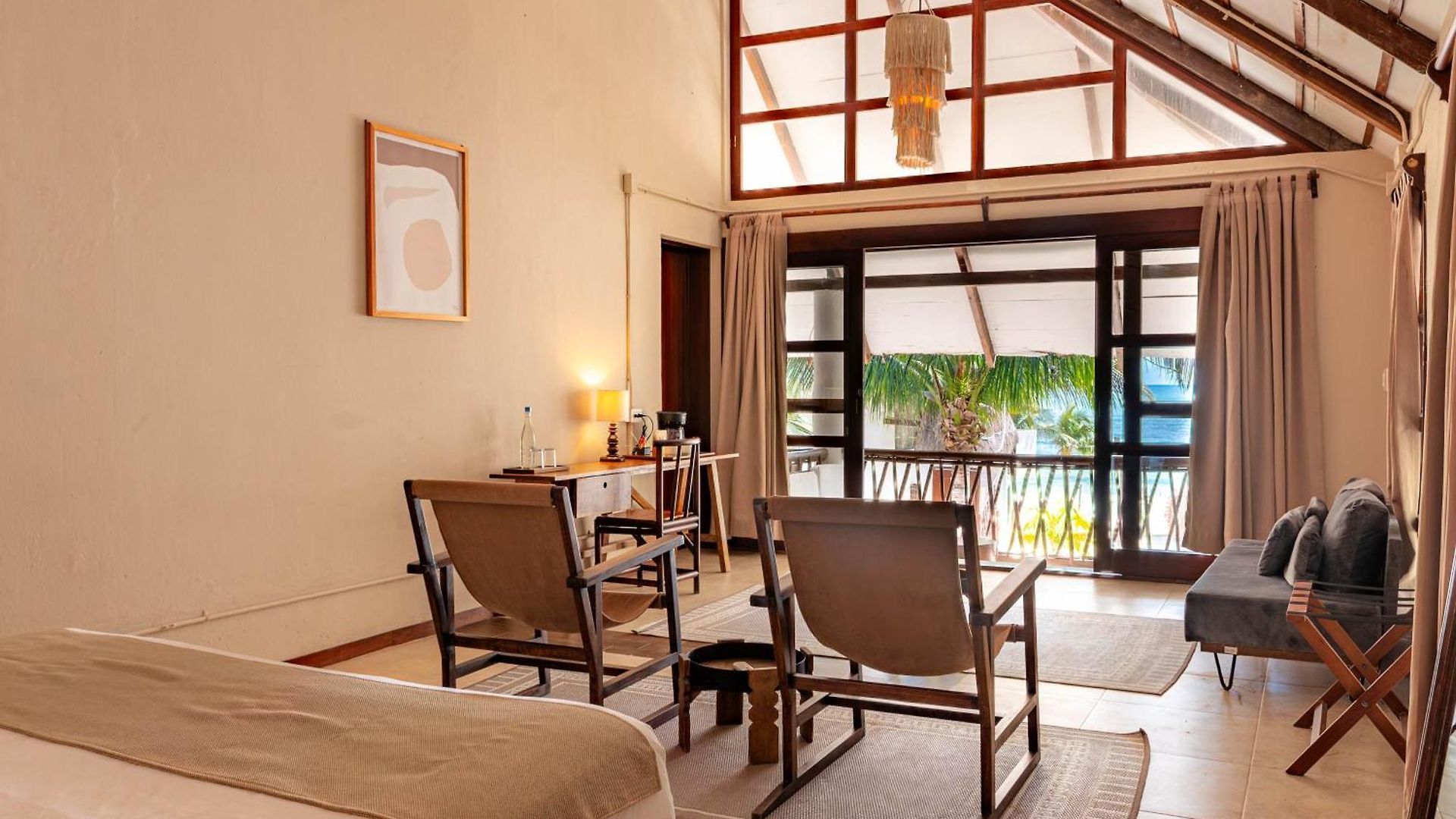 Hotel Mia Beachfront - Ocean View And Club