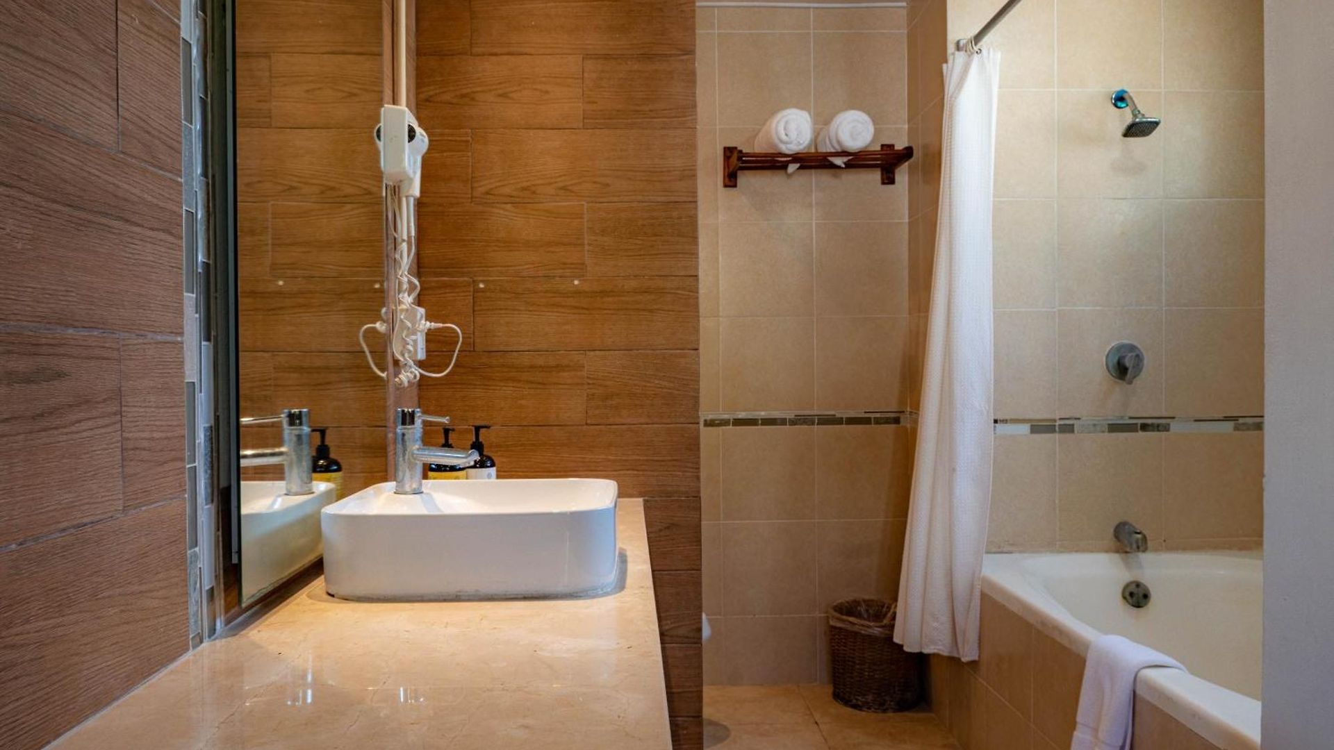 Mia Beachfront - Ocean View And Club 4* Tulum