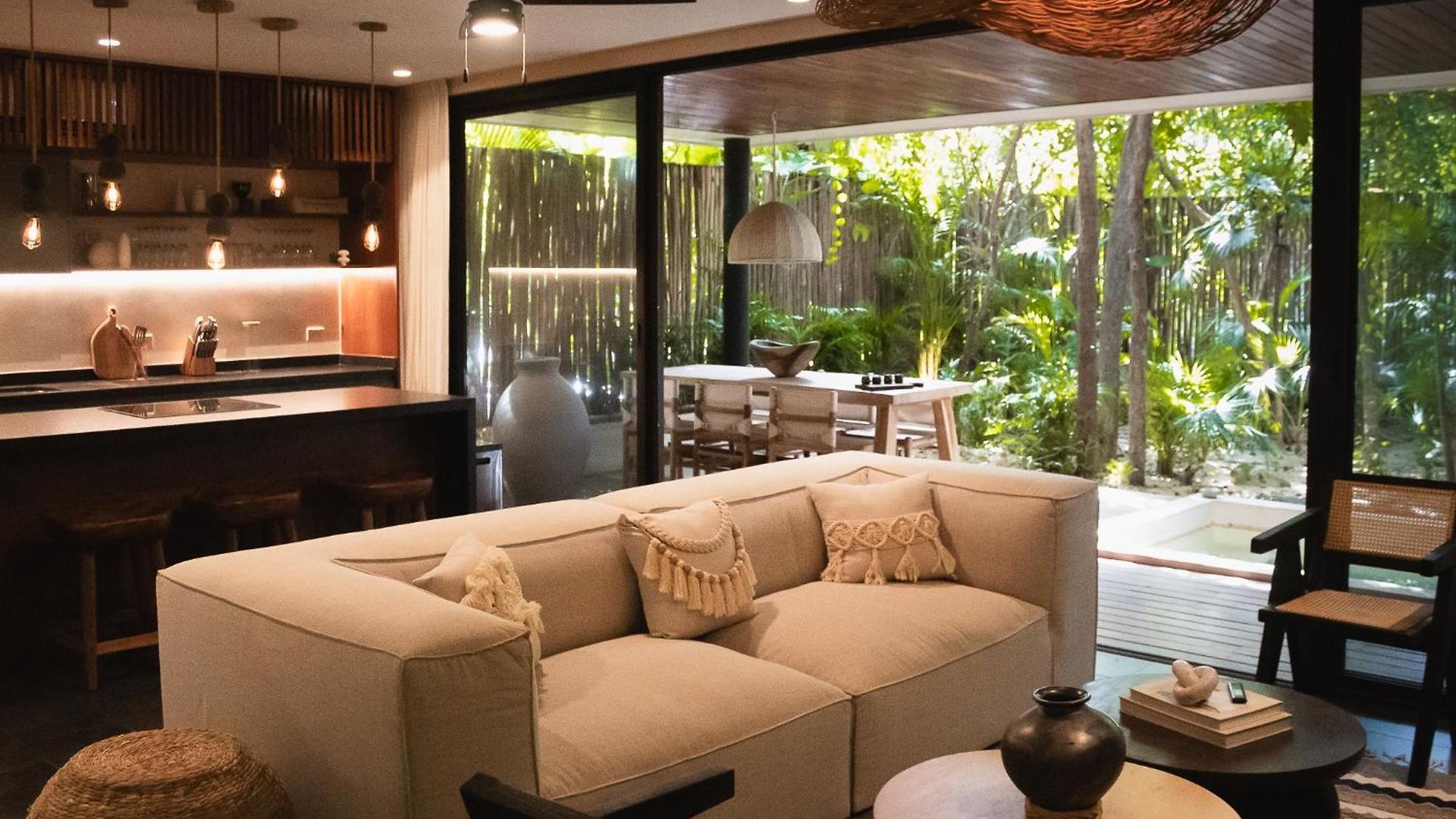 Miraluna Penthouse