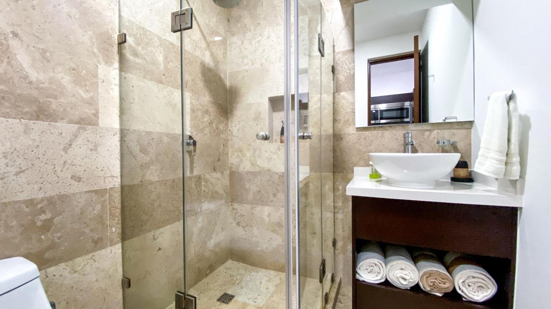 Apartahotel Menesse 4*