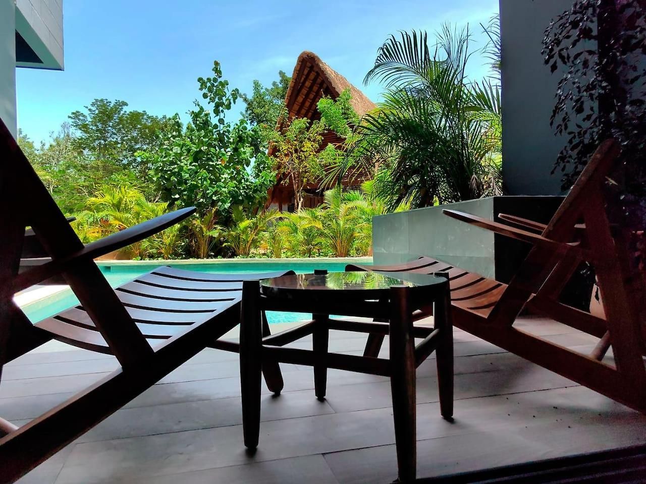 Paramar Noir Swim-up Aldea Zama