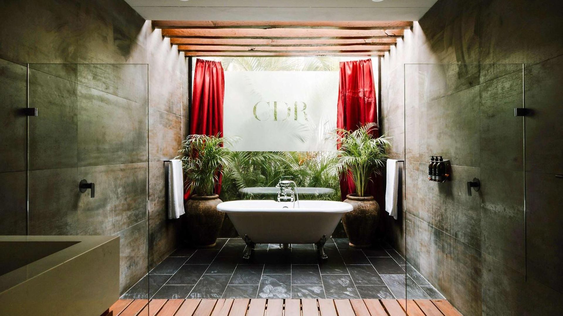 Villa Casa Don Rey - Tulum's Largest Mansion - *