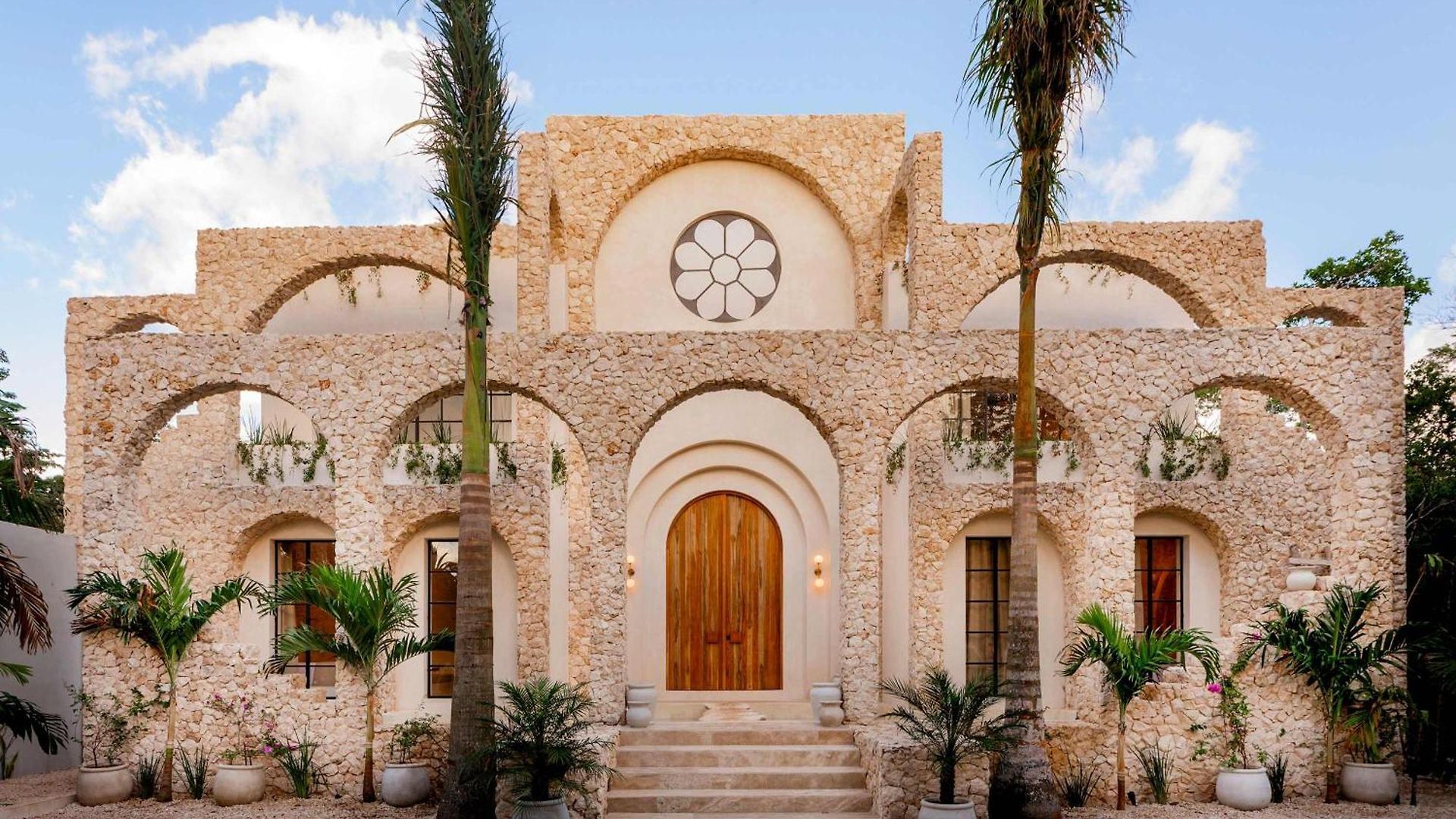 Casa Arka & El Gaston *