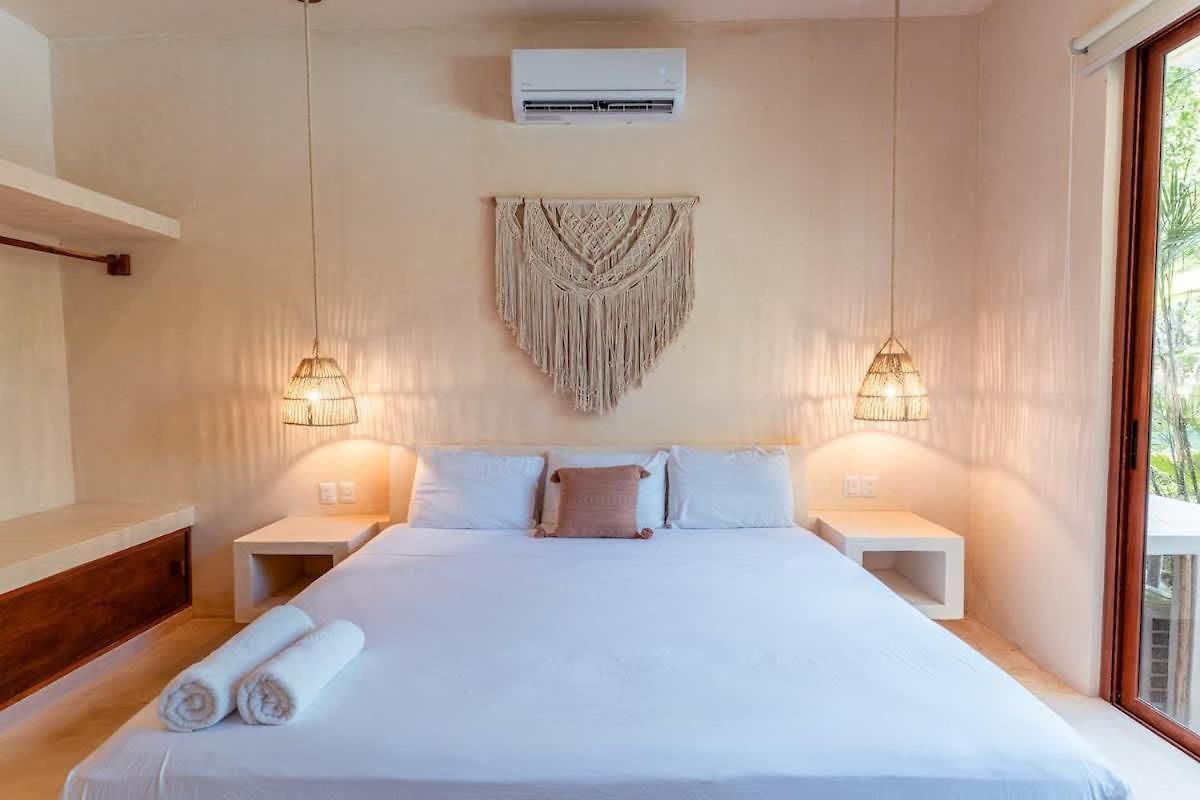 Сasa de vacaciones Private 9br Luxury Compound With Private Plunge Pools *
