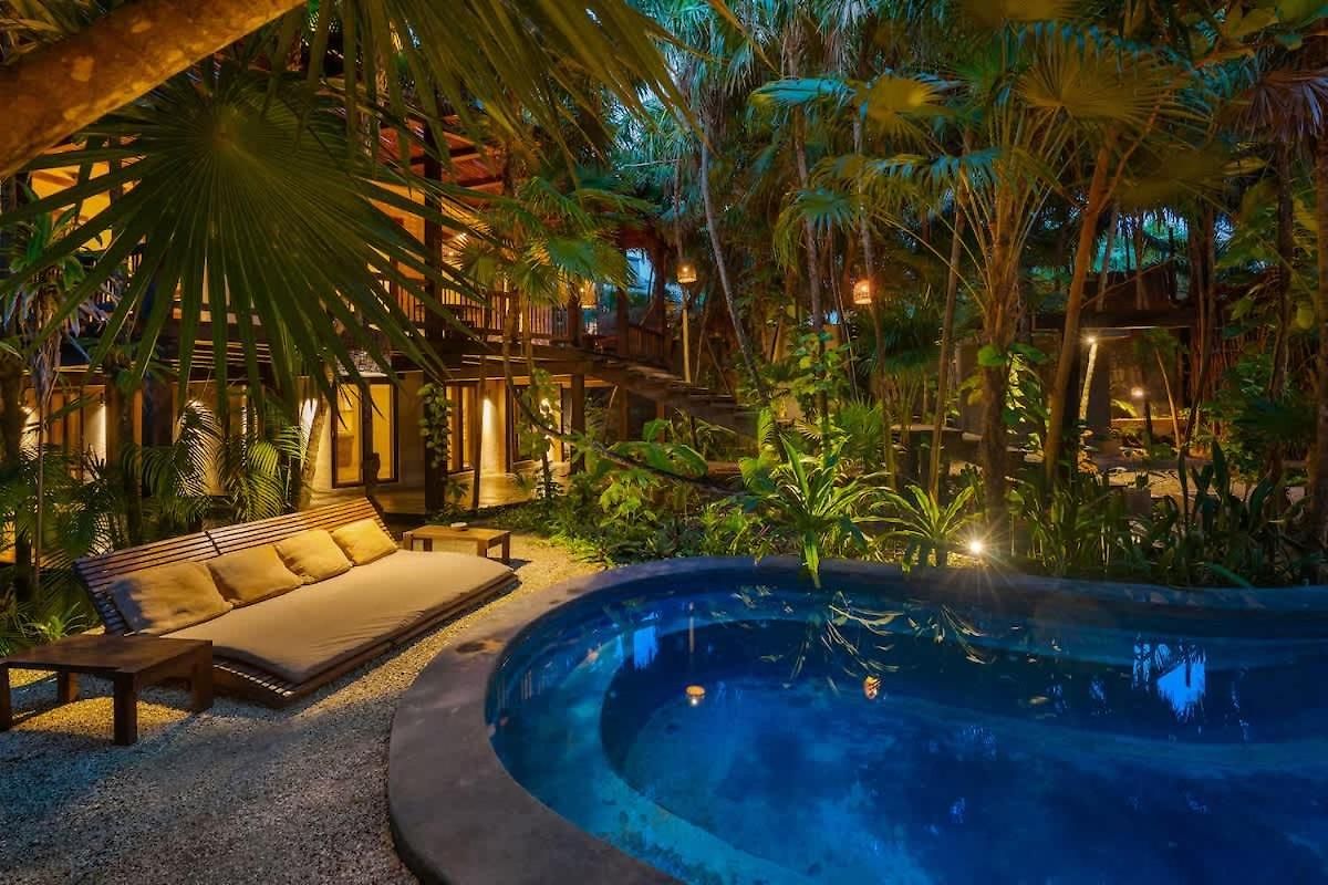 Tree House - Access - *