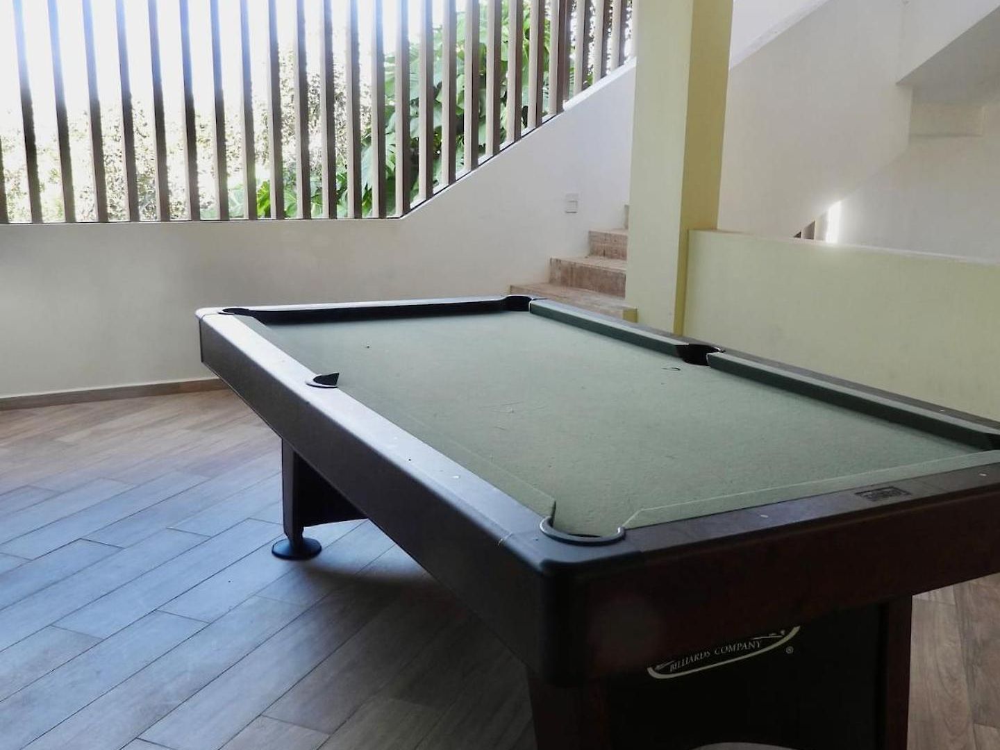 New! La Veleta 2br, Pool, Jacuzzi & Gym *