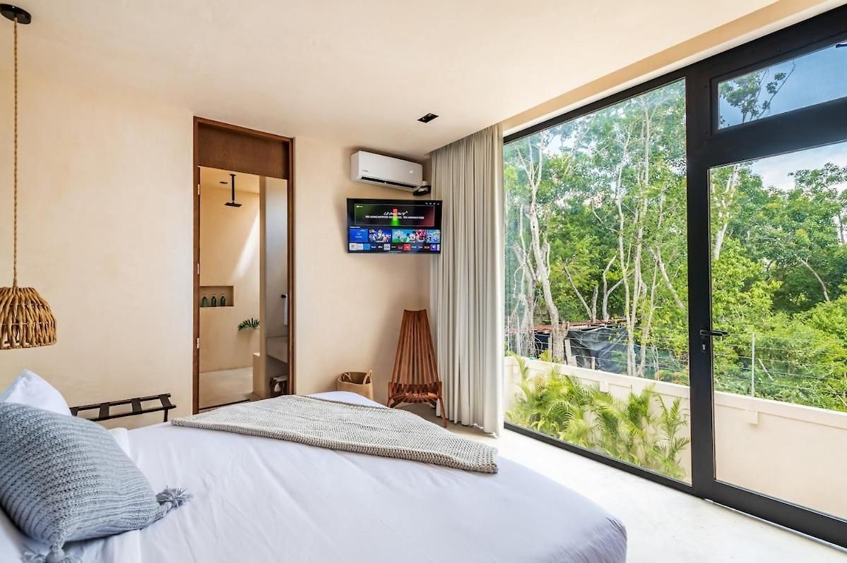 Villa 5-bedroom Private House With Pool In *