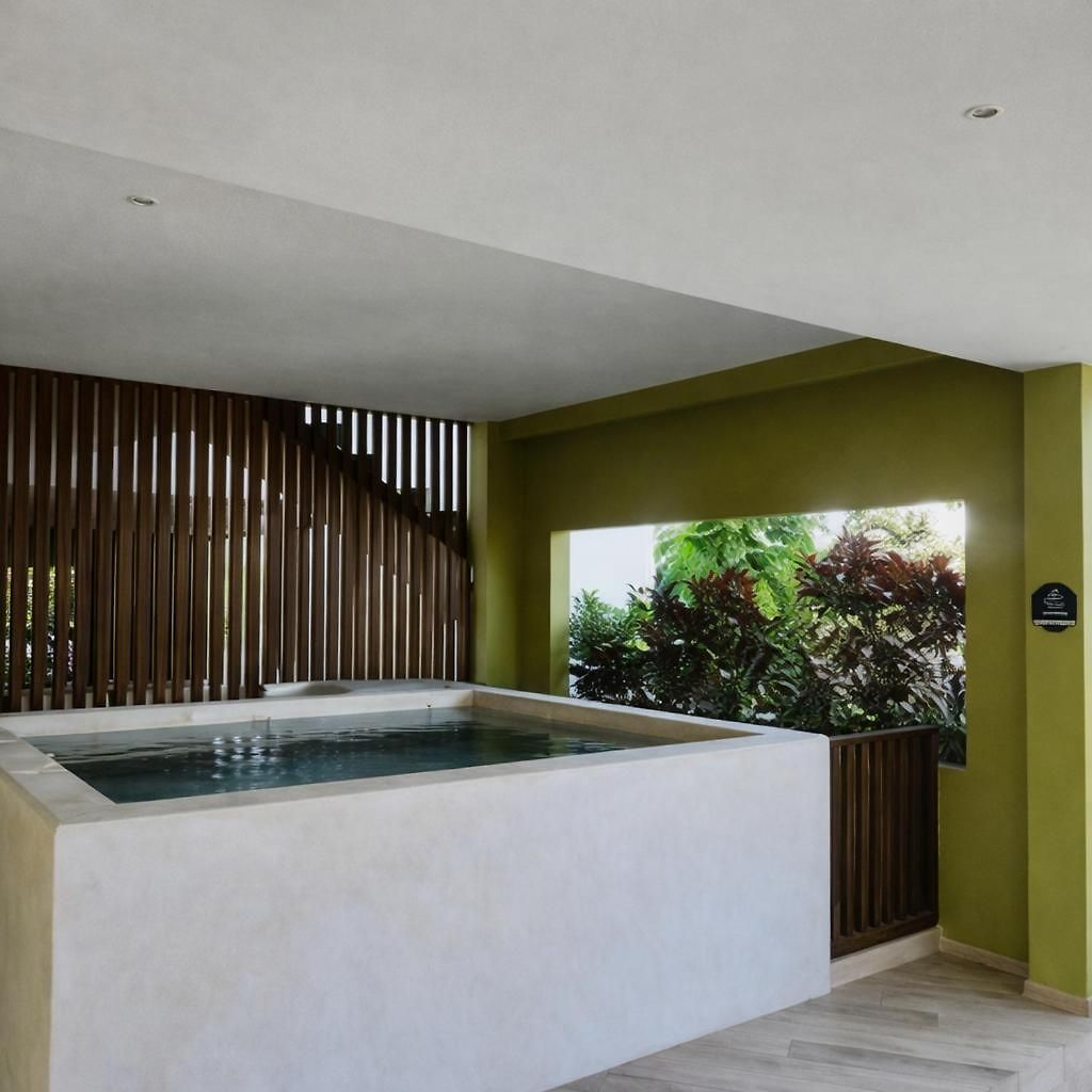 New! La Veleta 2br, Pool, Jacuzzi & Gym *