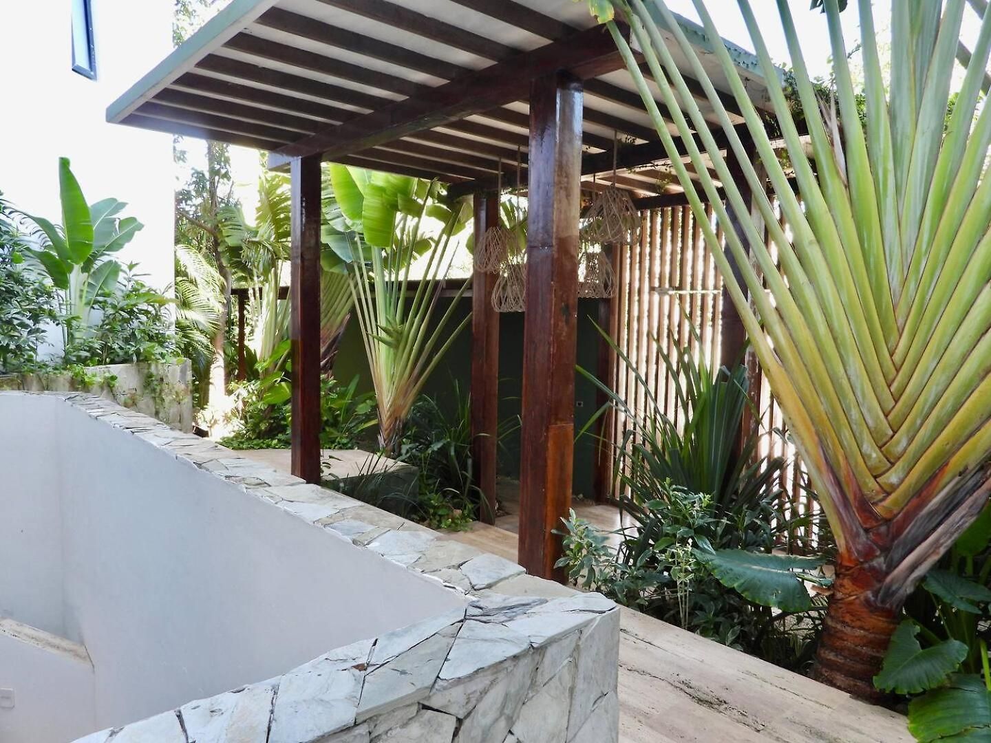 New! La Veleta 2br, Pool, Jacuzzi & Gym Сasa de vacaciones Tulum