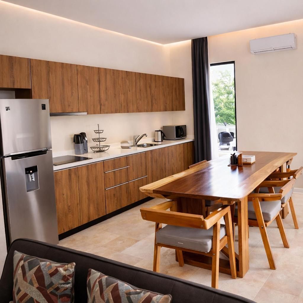 New 2 Bed Swim-up, Gril With Jacuzzi Aldea Zama Сasa de vacaciones Tulum