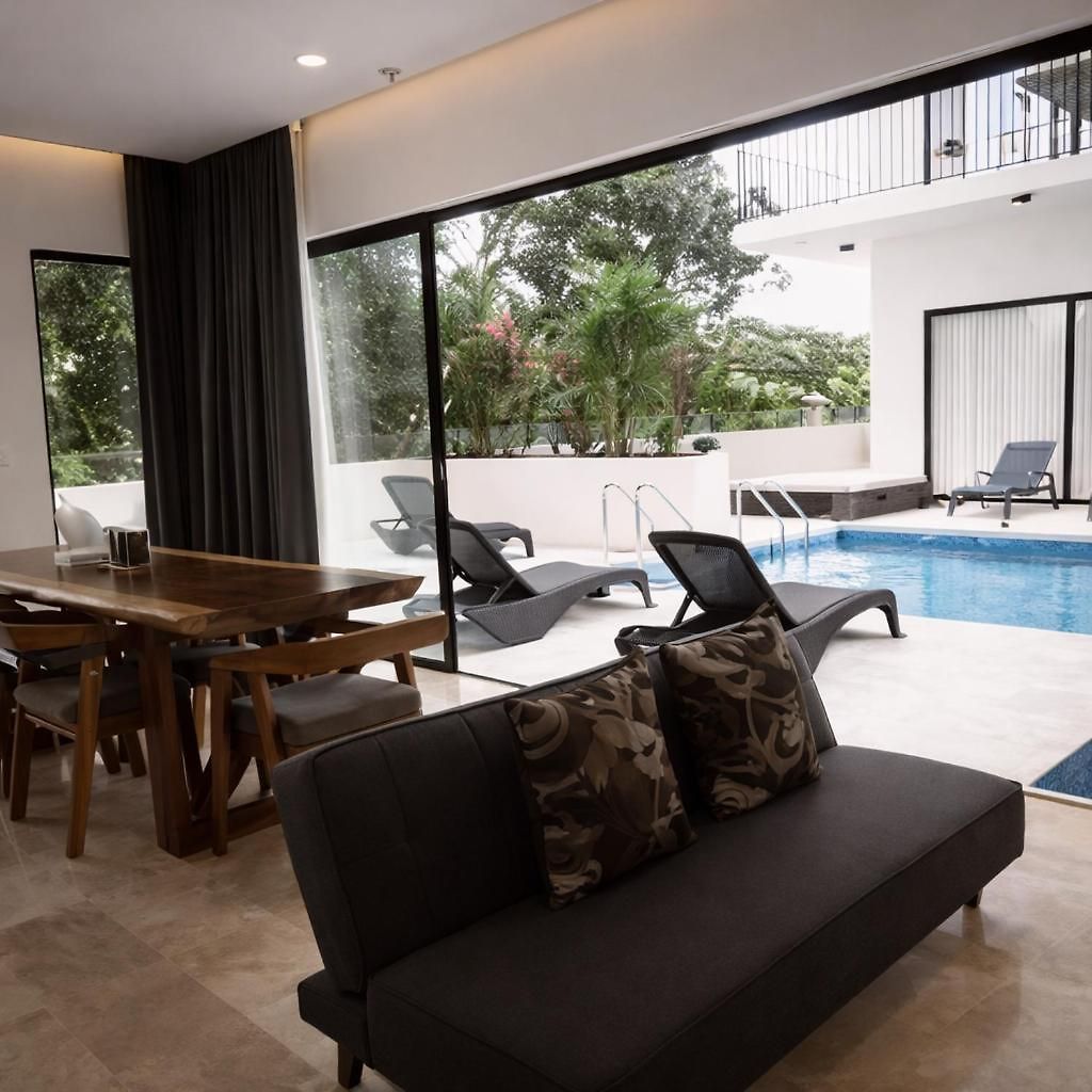 Сasa de vacaciones New 2 Bed Swim-up, Gril With Jacuzzi Aldea Zama *