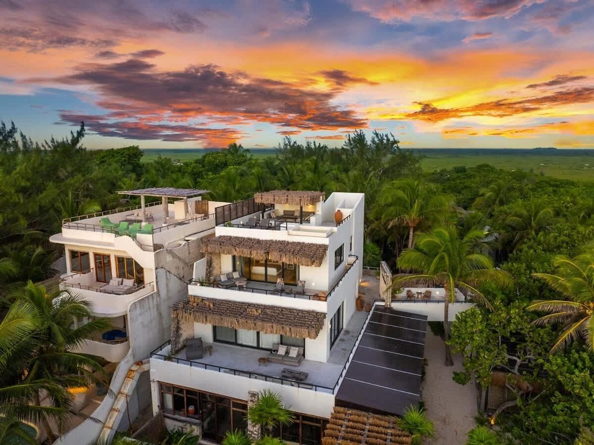 Chiringuito Villa *