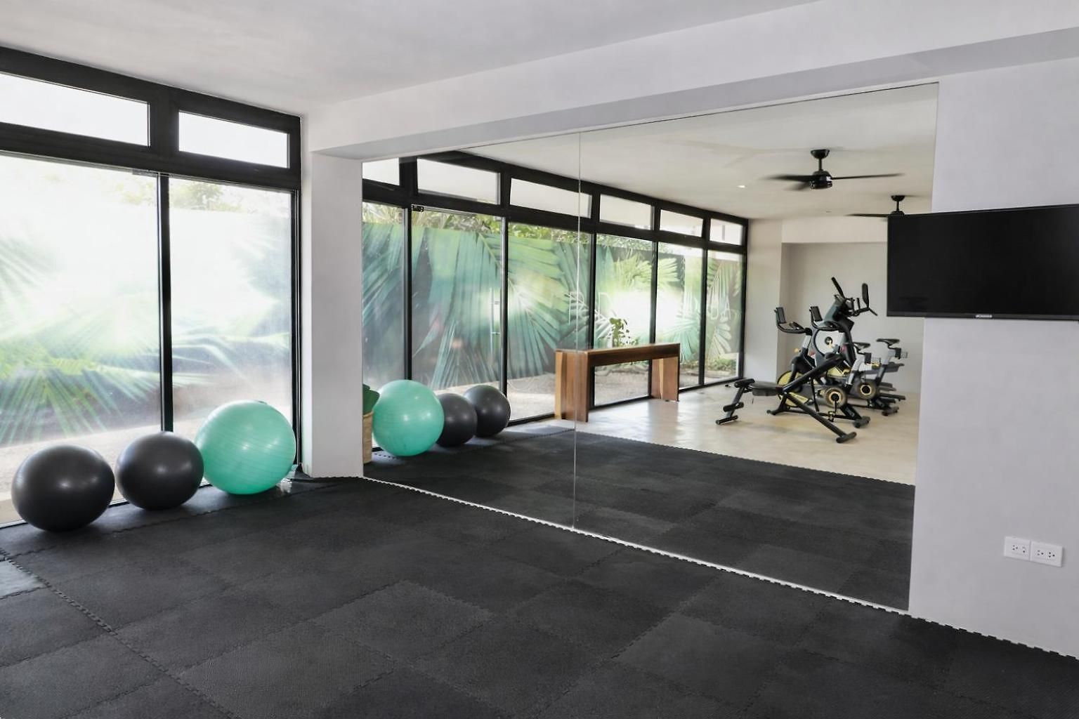 Hotel King En Coba Pool, Gym & Garden Tulum
