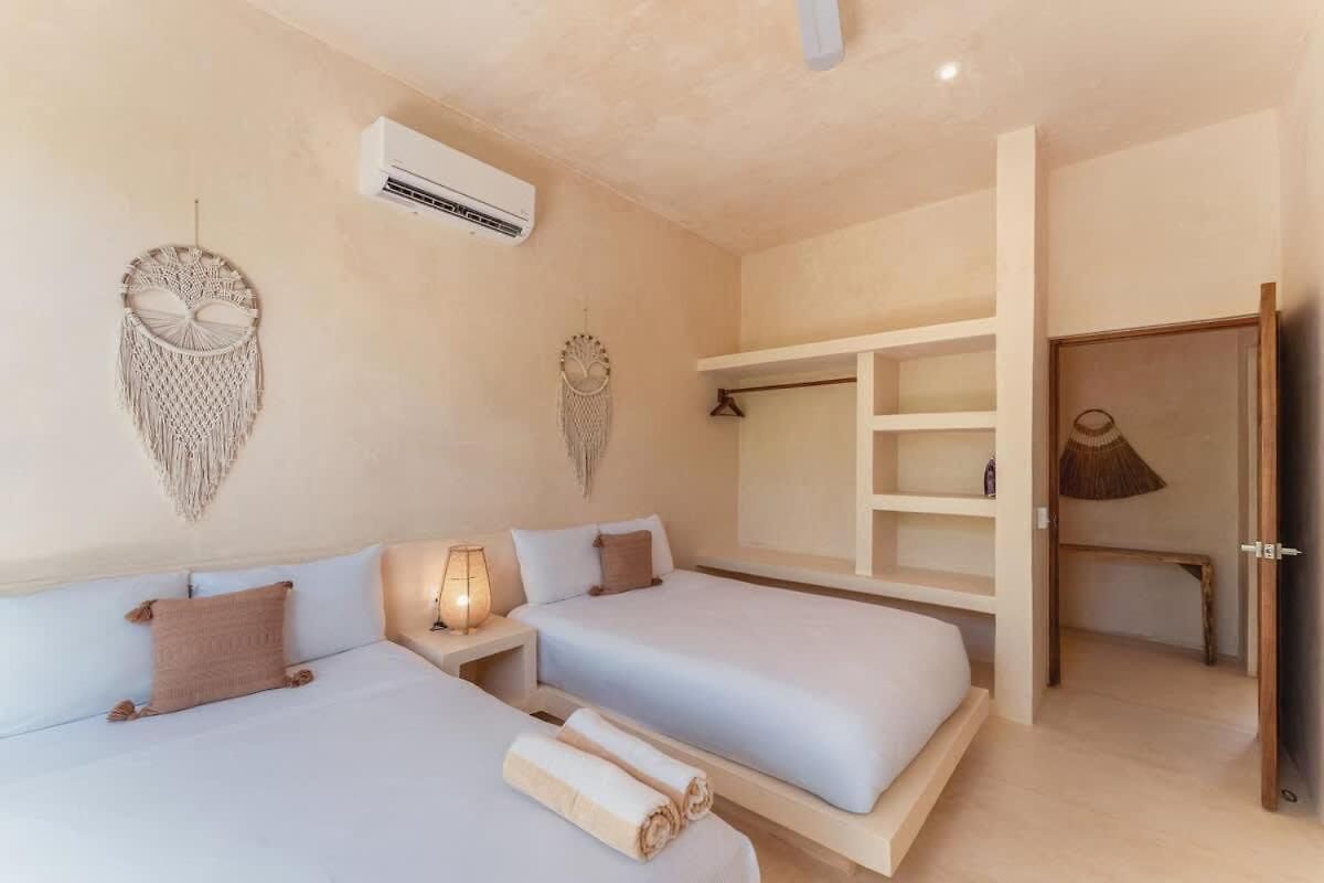 Сasa de vacaciones Private 6br Jungle Compound With Rooftop Pool *
