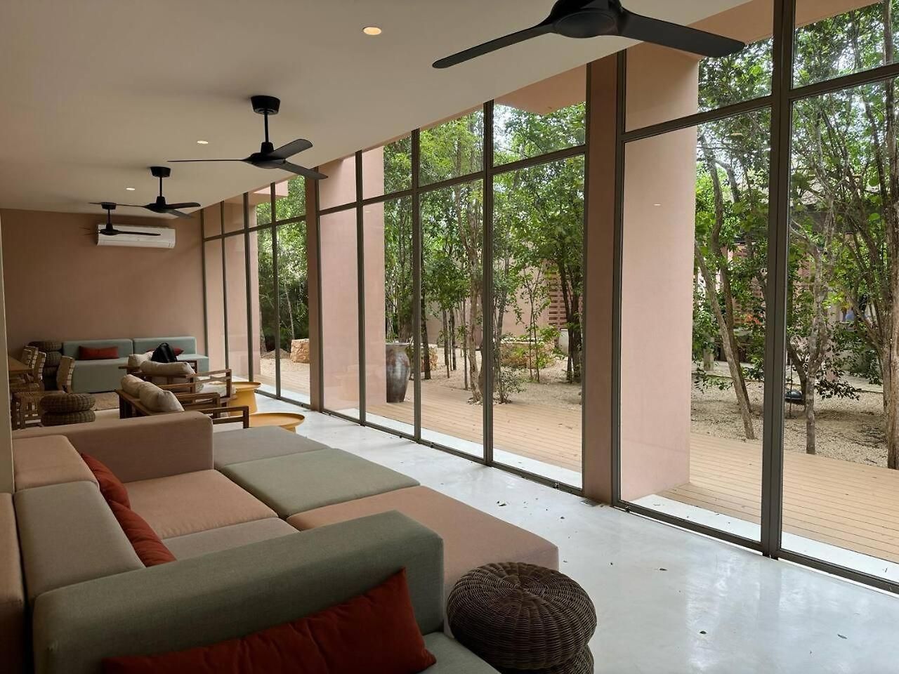Luxury 3 Bedroom With Private Pool Aflora *