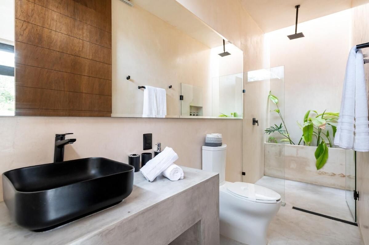 5-bedroom Private House With Pool In Villa *