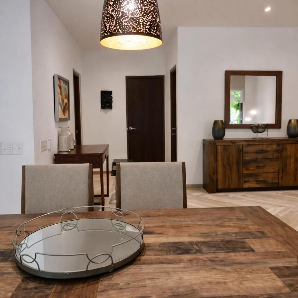 Сasa de vacaciones New! La Veleta 2br, Pool, Jacuzzi & Gym *