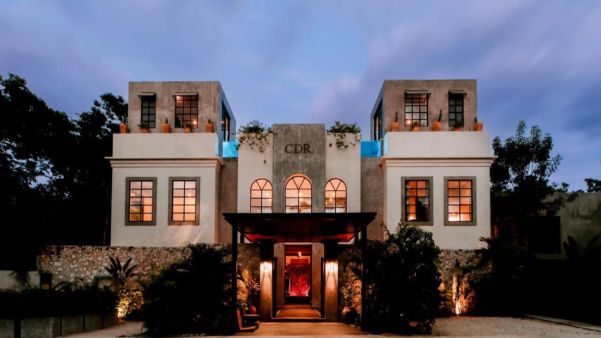 Villa Casa Don Rey - Tulum's Largest Mansion - *