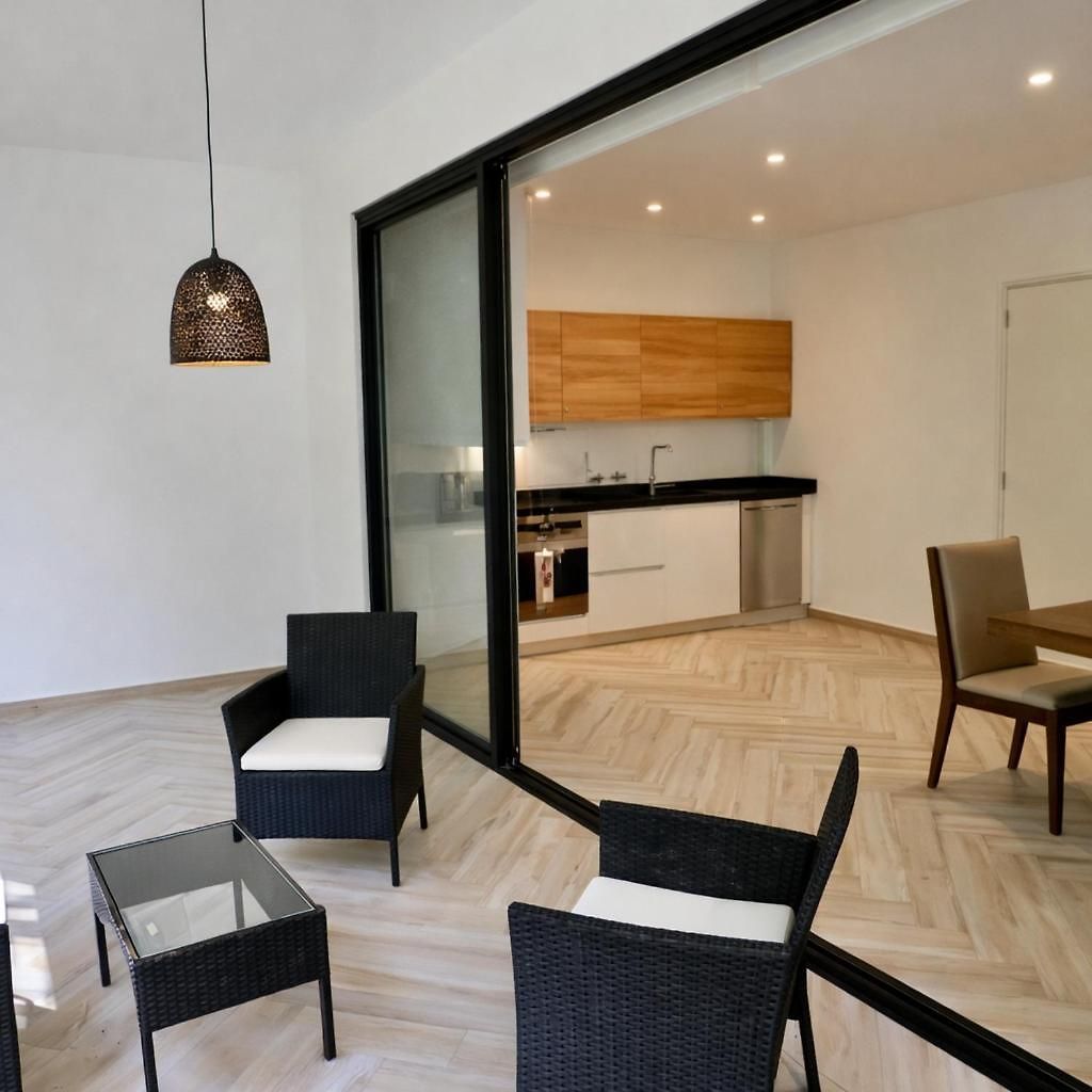 New! La Veleta 2br, Pool, Jacuzzi & Gym Сasa de vacaciones