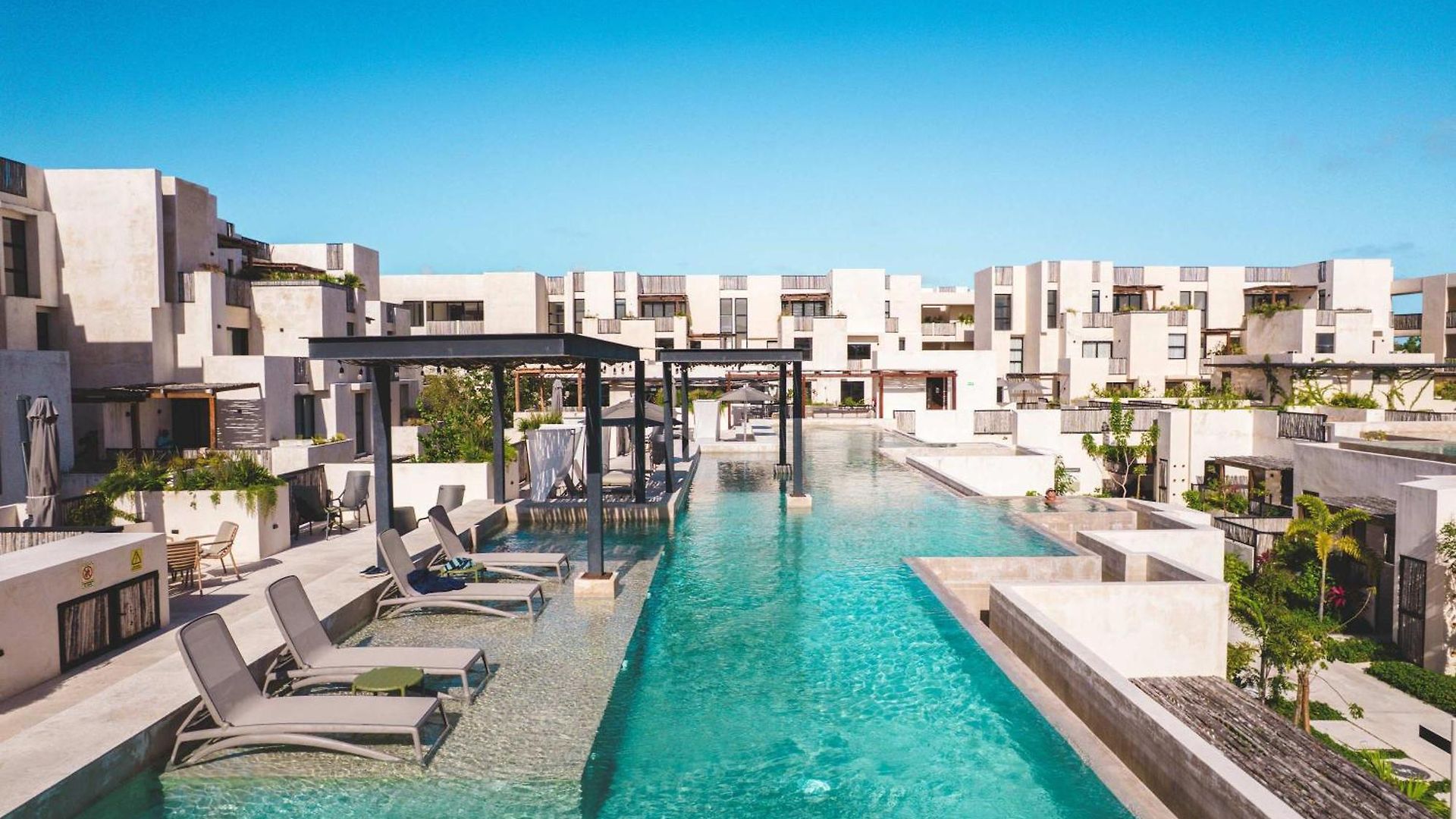 Luxury 2br Retreat With Private Pool & Tulum
