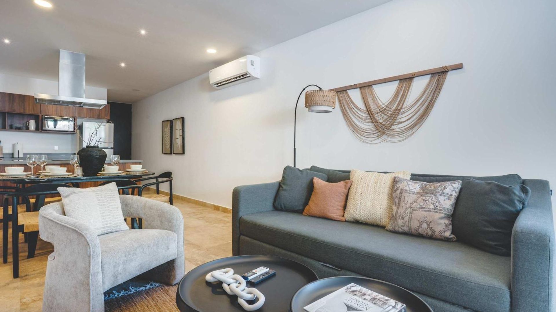 Luxury 2br Retreat With Private Pool & Apartamento Tulum