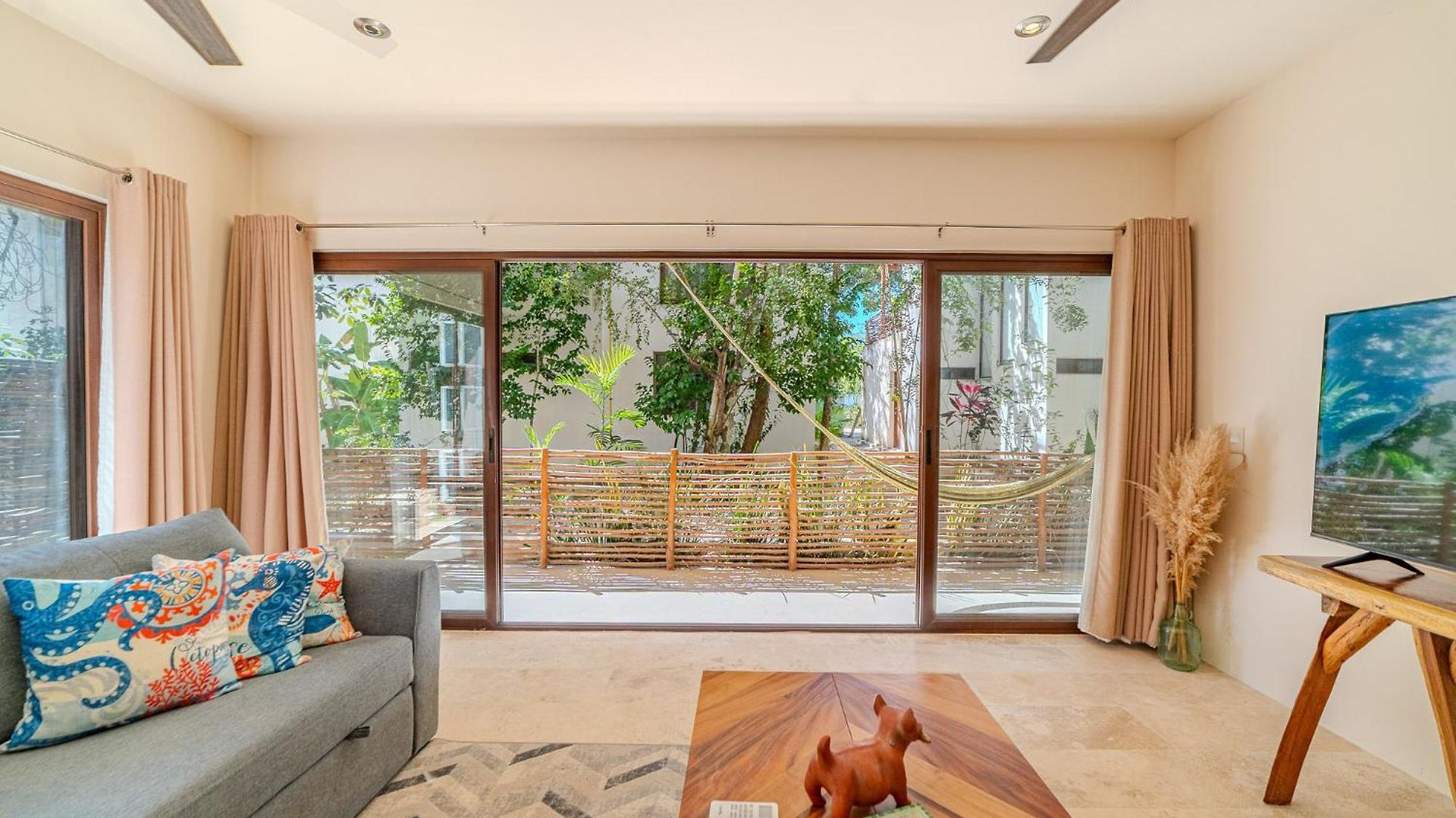 Modern With Pool Fast Wifi Perfect Apartment *