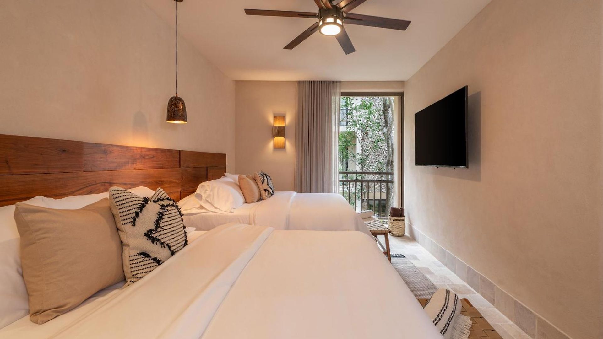 Apartamento Artila Jungle Living W Private Jacuzzi *