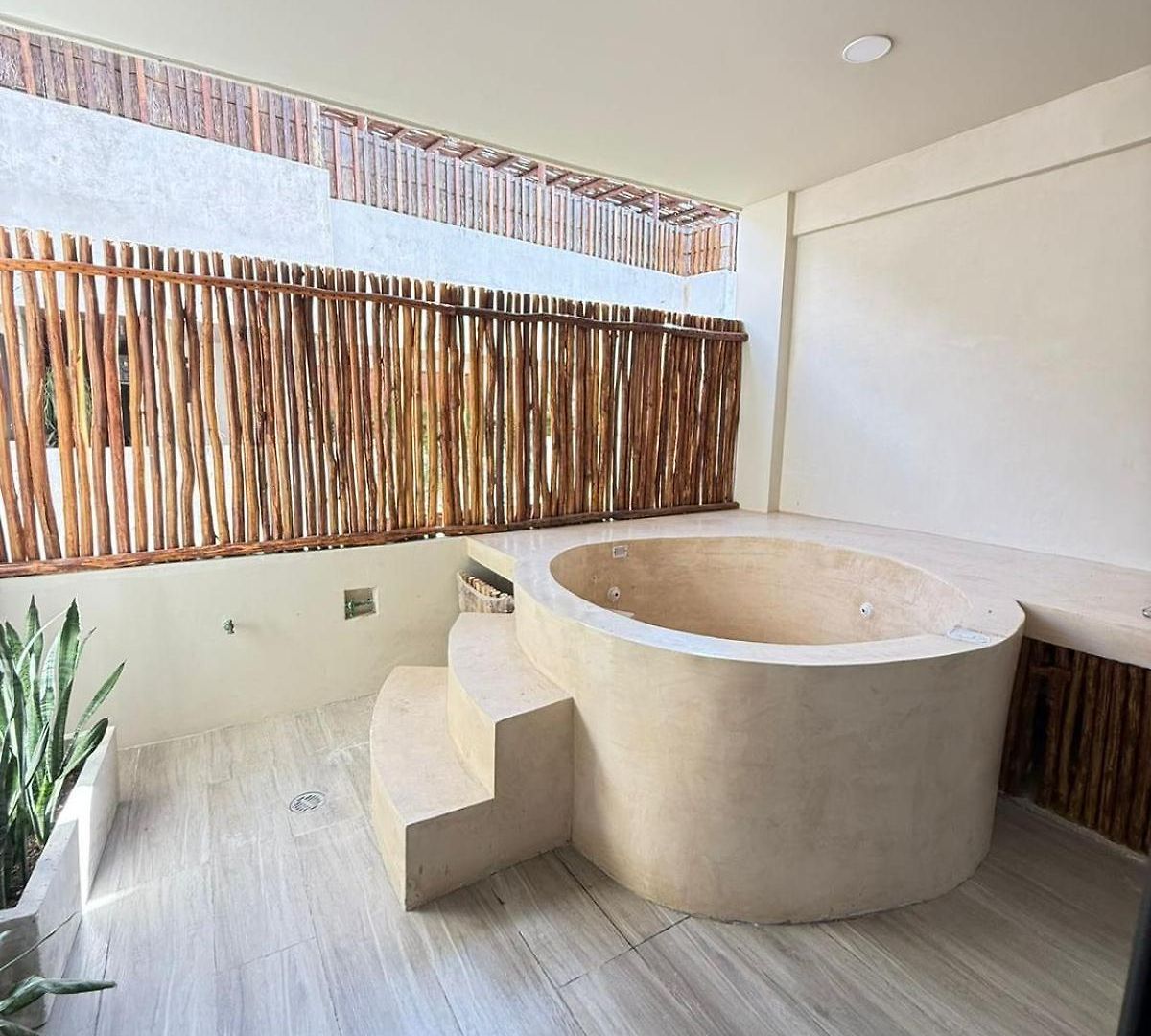 Estudio Con Jacuzzi Privado