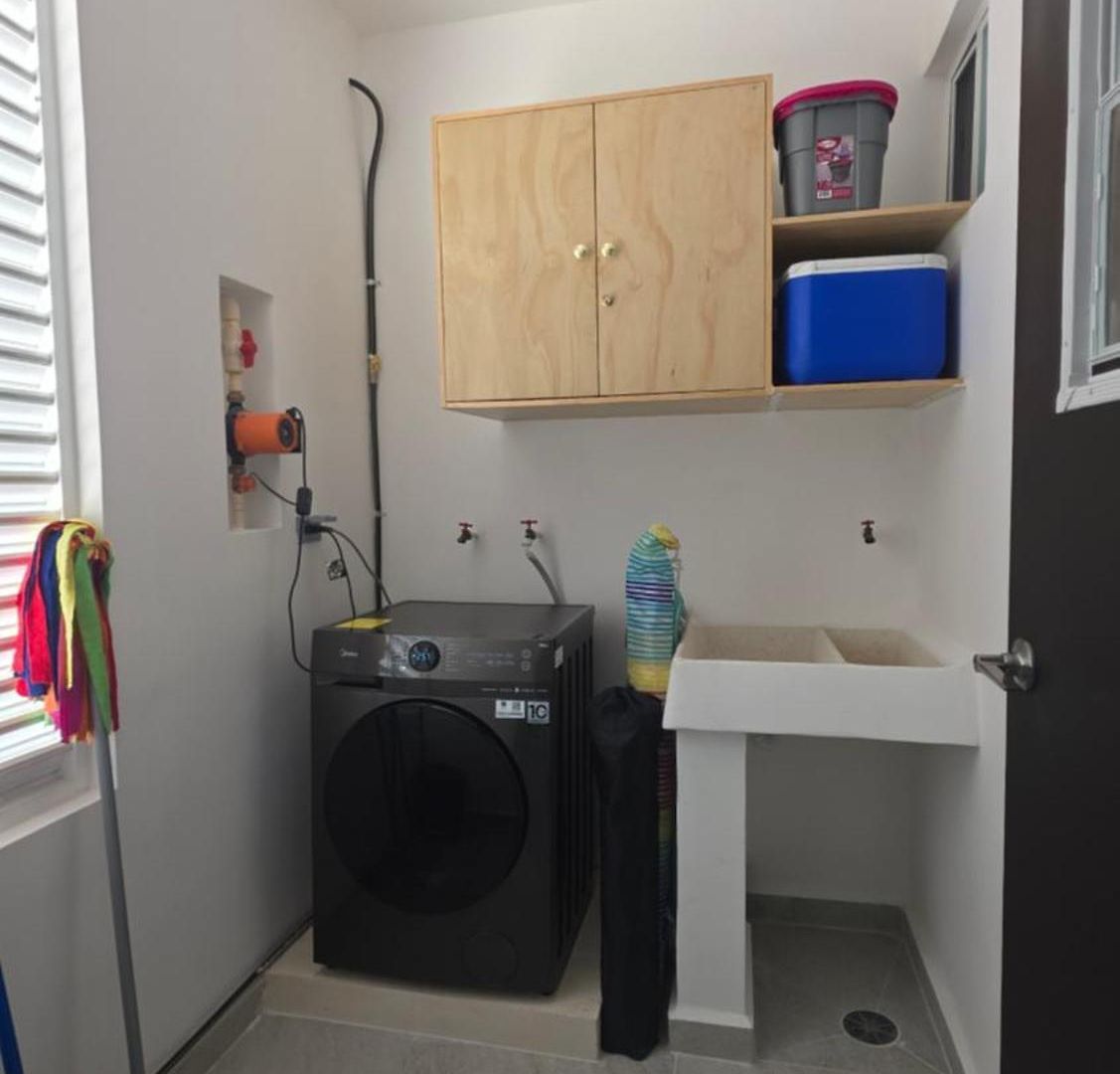 Apartment Spacious 2br With 24 7 Security *