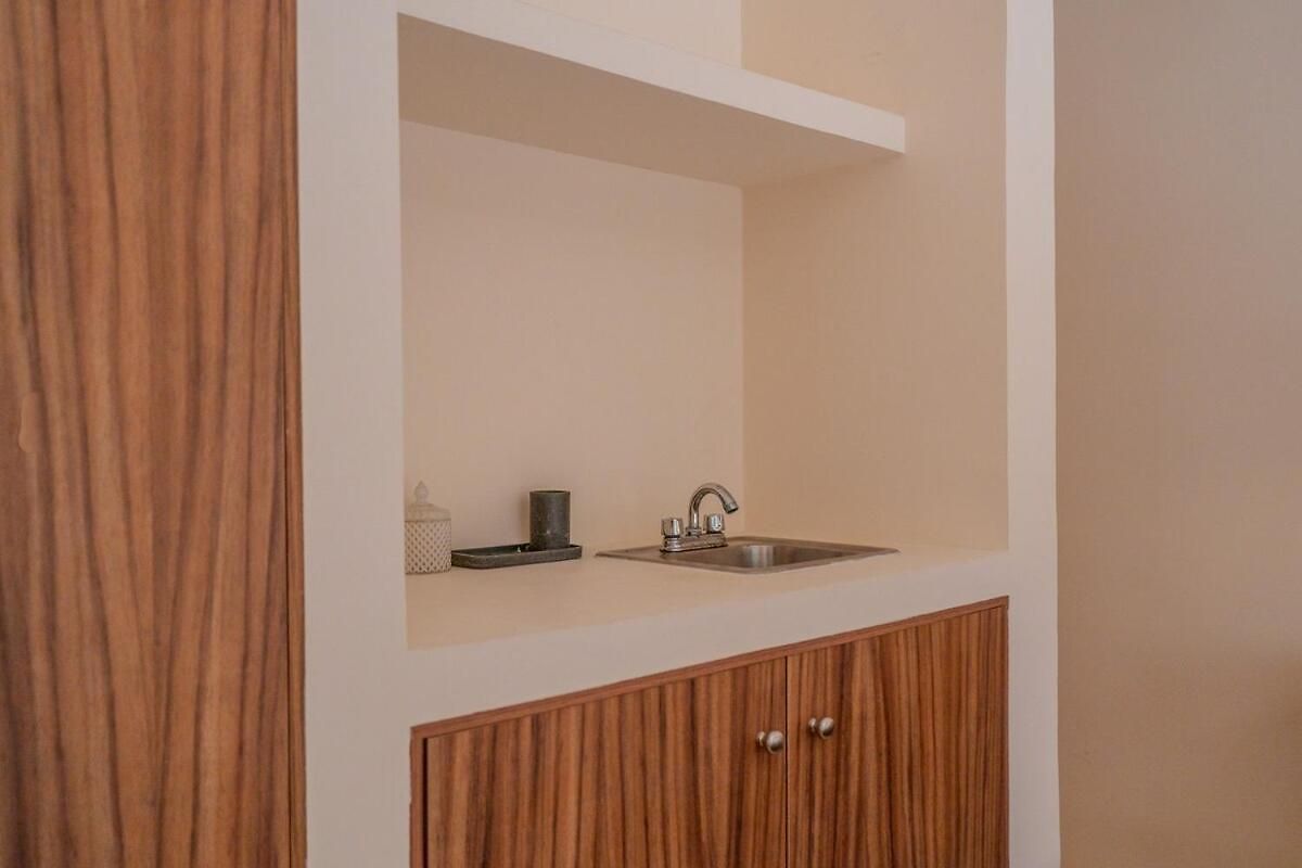 Modern With Pool Fast Wifi Perfect Apartment