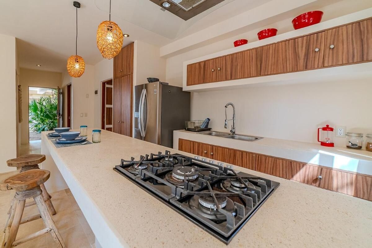 Apartment Modern With Pool Fast Wifi Perfect *