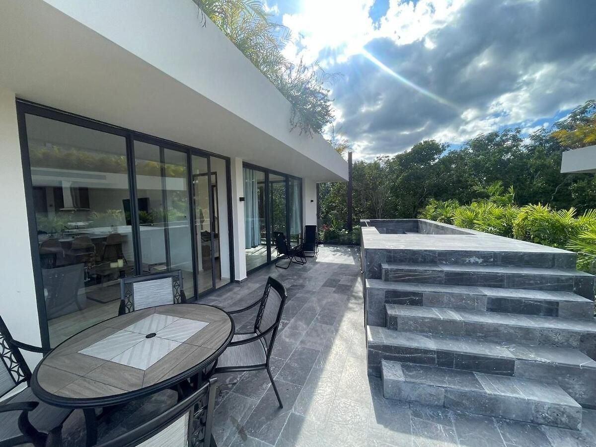 Luxury Jungle With Private Pool In At Mistiq Temple Ii Apartamento