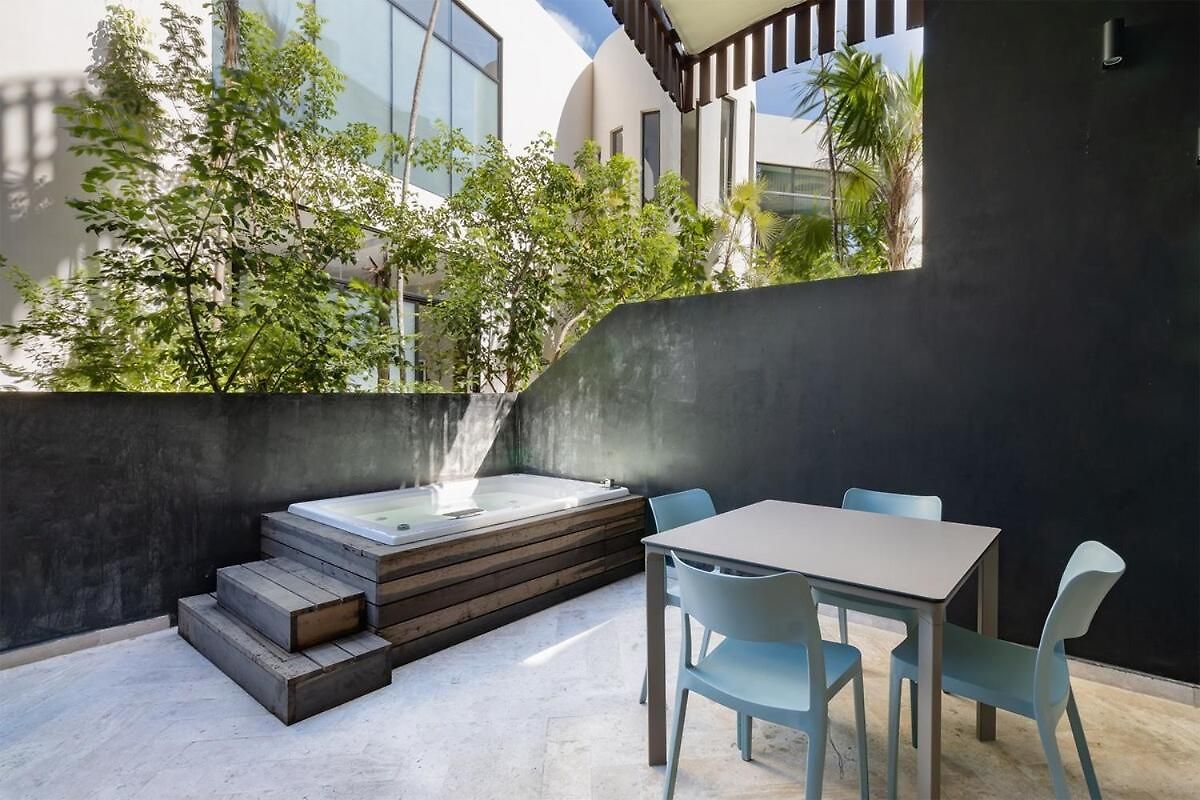 Private Jacuzzi In Zone - Sea View Rooftop Pools & Apartamento