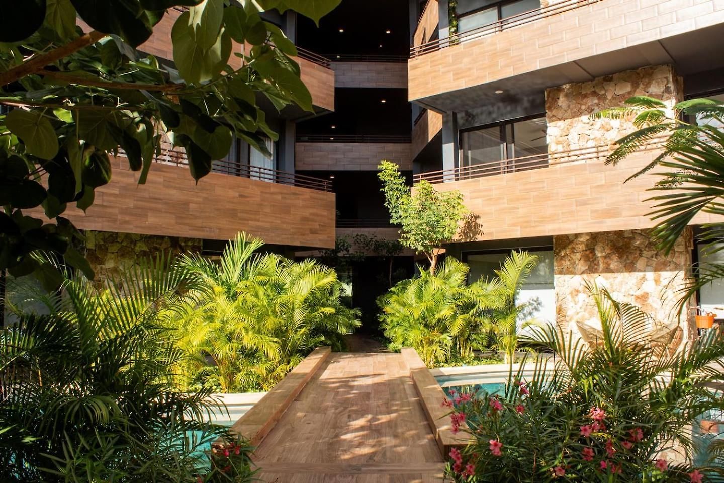 Swim-Up Suite Alberca en tu Puerta Tulum