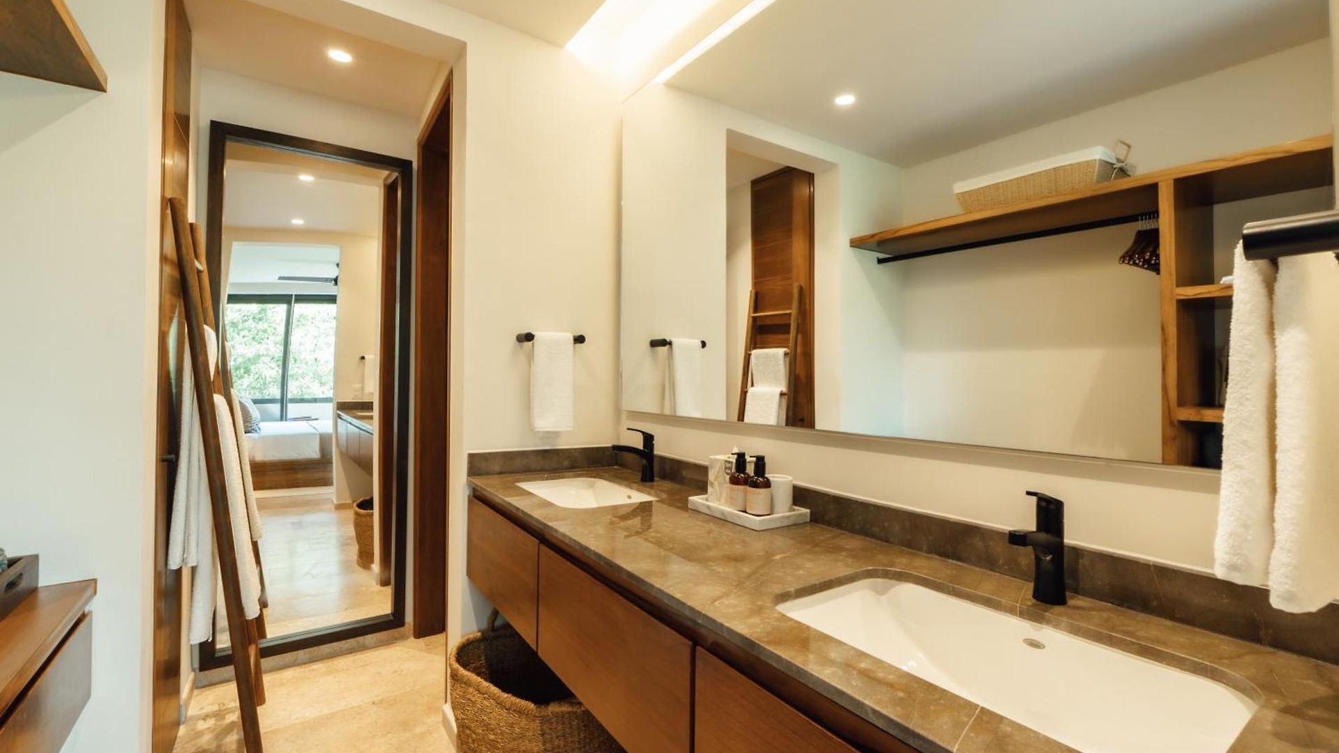 Apartamento Elegant Duplex With Rooftop Jacuzzi In
