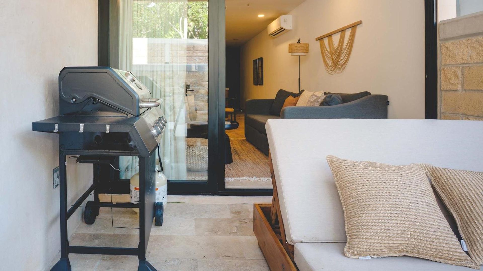 Apartamento Luxury 2br Retreat With Private Pool & *