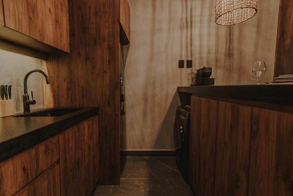 Private Jungle 1br Retreat & Fast Wi-fi Apartamento