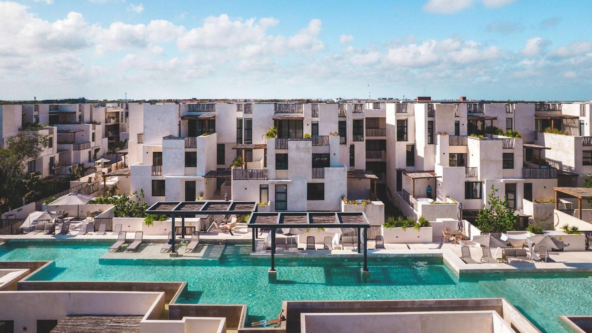 Luxury 2br Retreat With Private Pool & Apartamento *