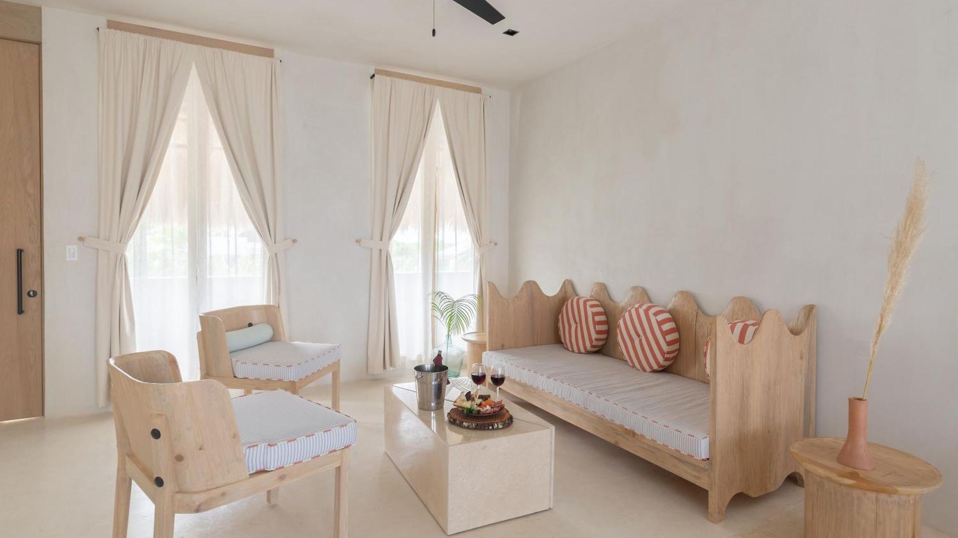 Panamera 4* Tulum