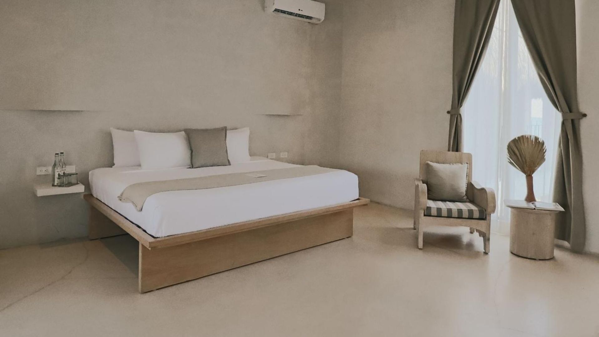 Panamera Hotel 4*