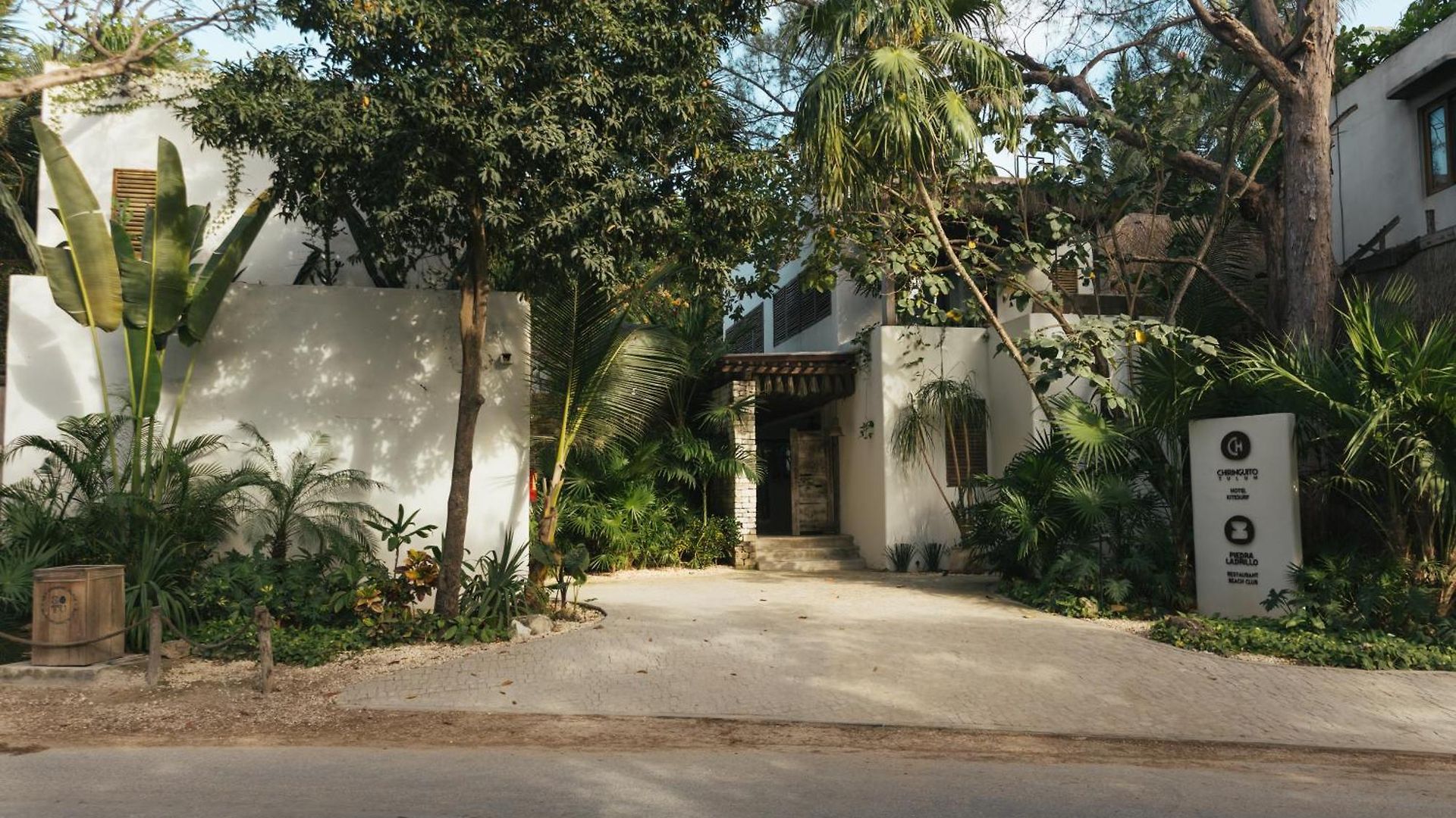 Chiringuito Hotel 4*