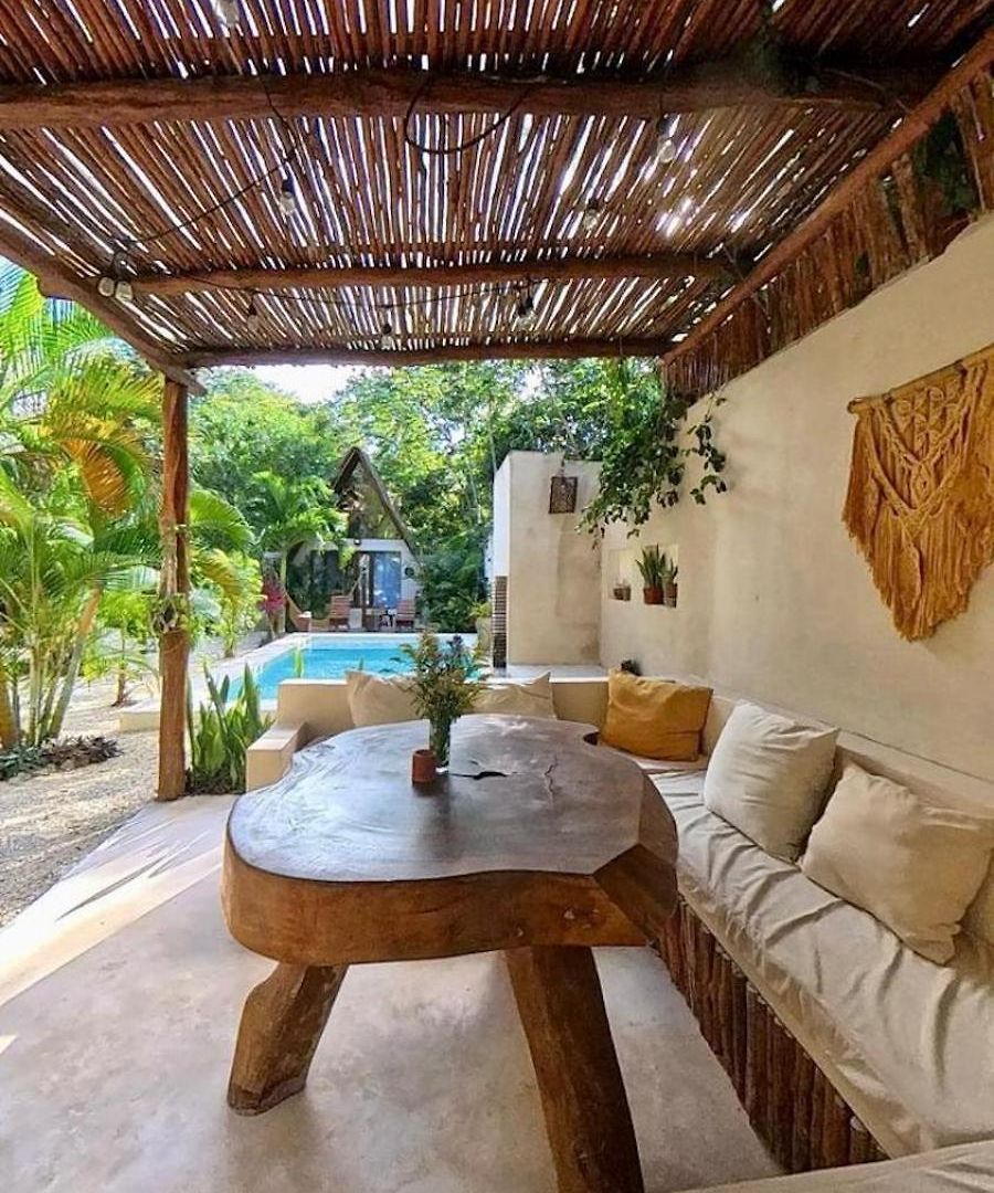 Tzunum Jade Lodge *