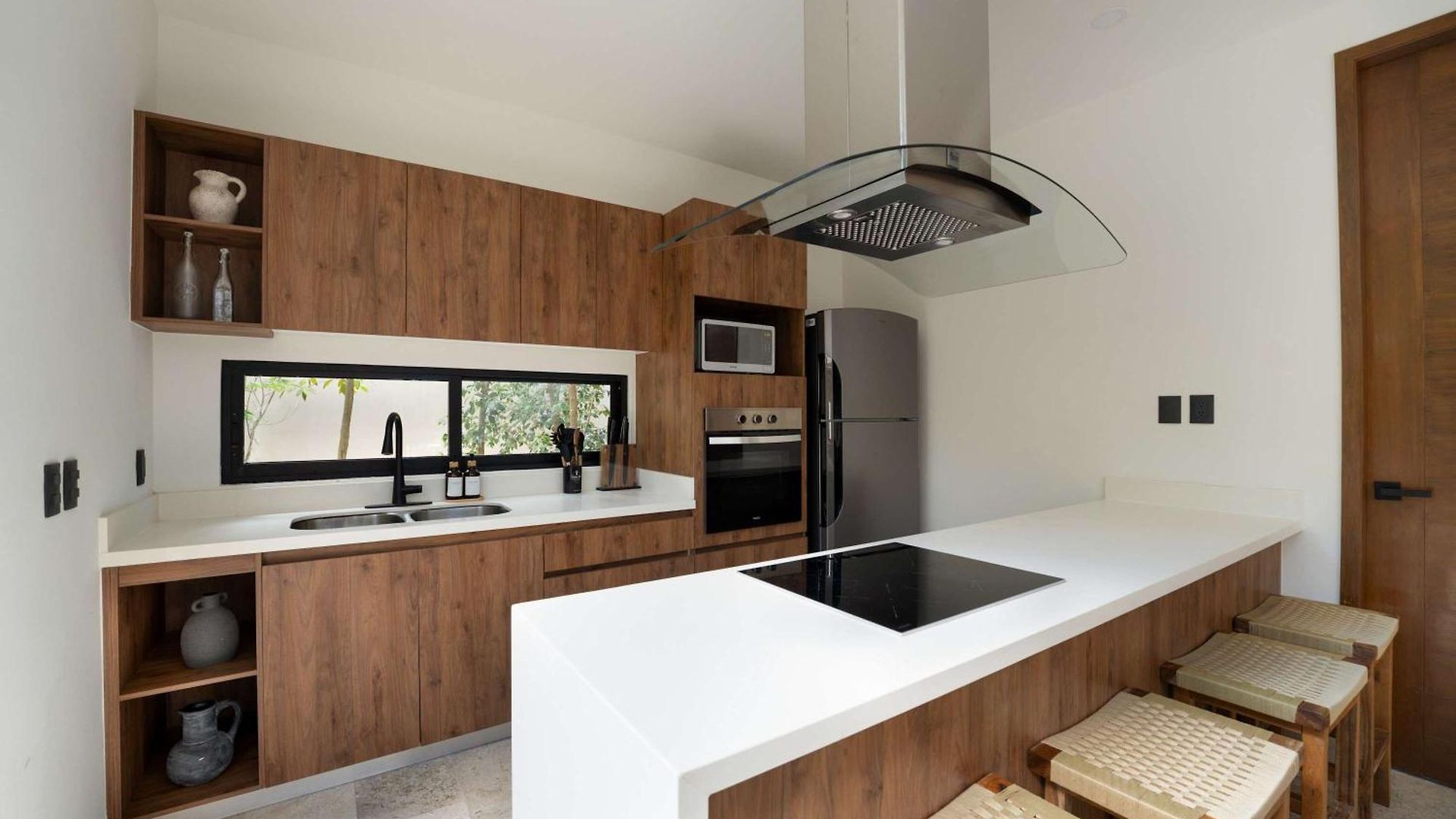 4br Modern Luxury With Private Pool & Concierge Service In *